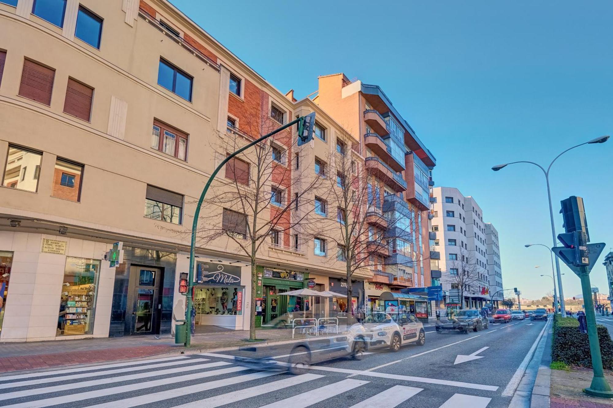 Apartamento El Conde By Clabao Пампона Екстериор снимка